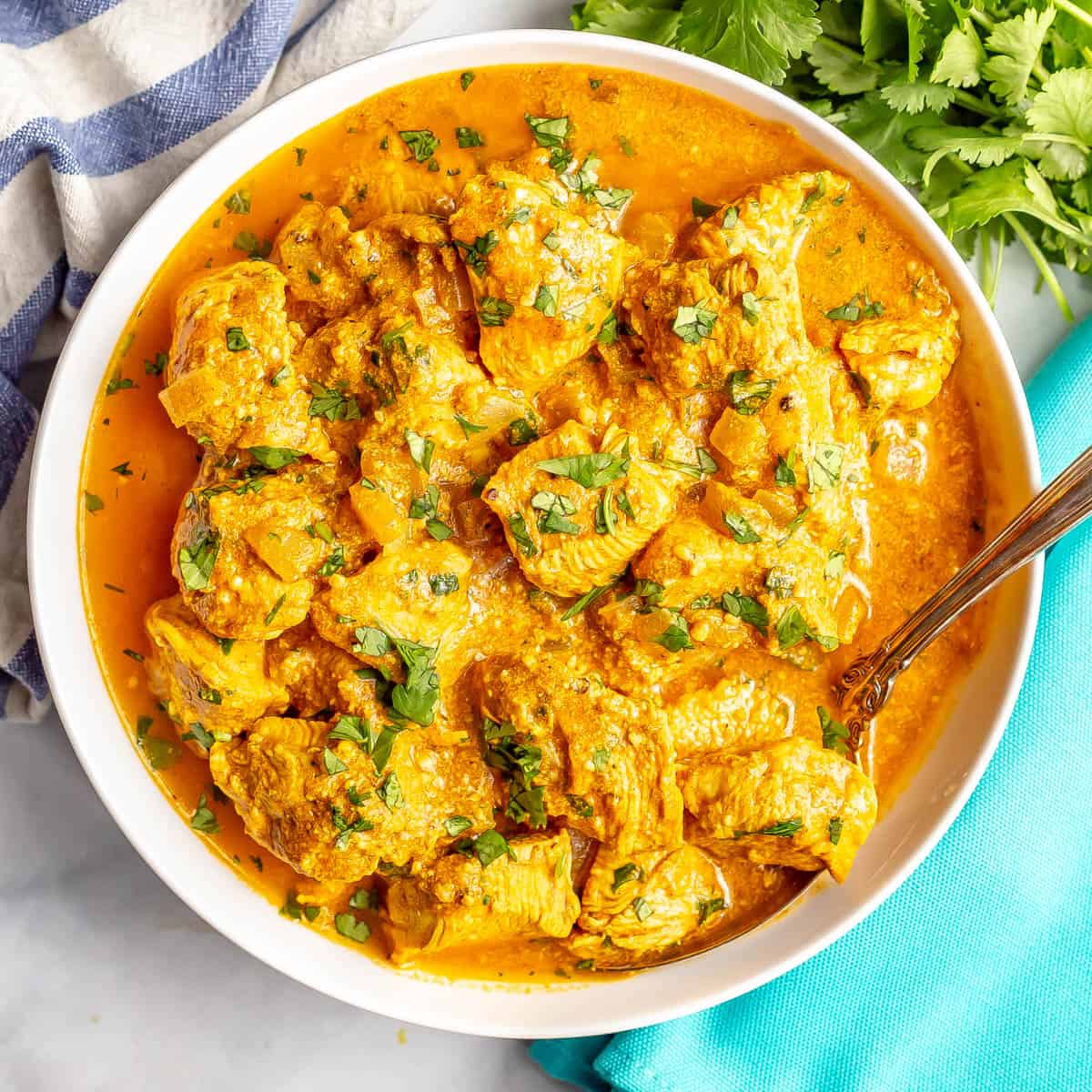 Butter Chicken (Murgh Makhani) – Indian, Creamy Tomato-Based Sauce