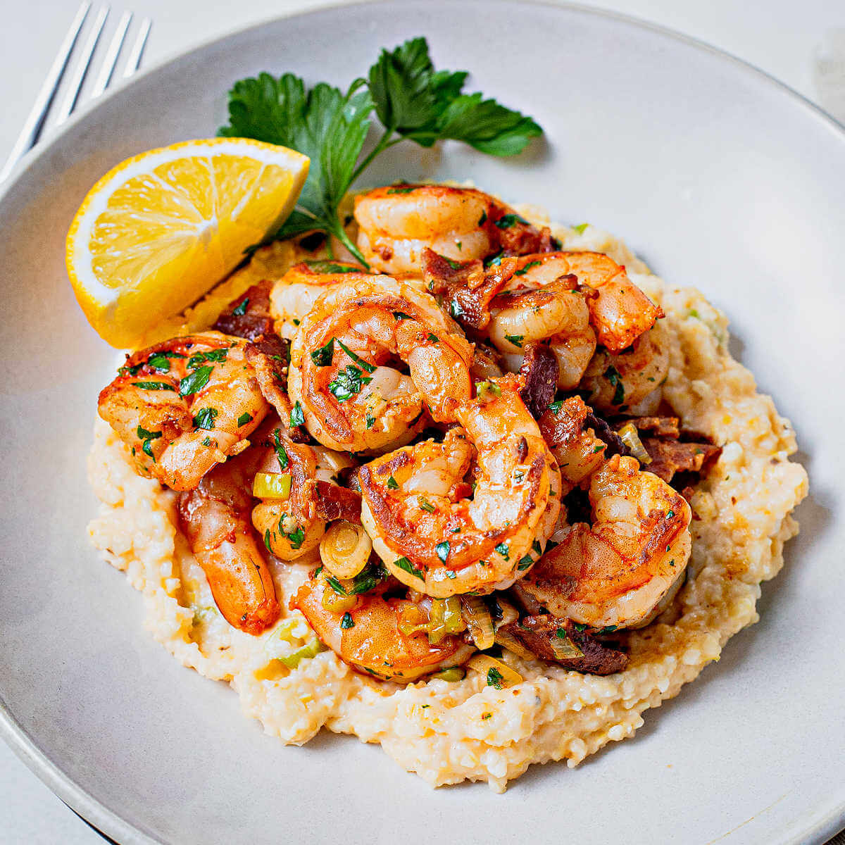 Shrimp and Grits (Southern Comfort Food)